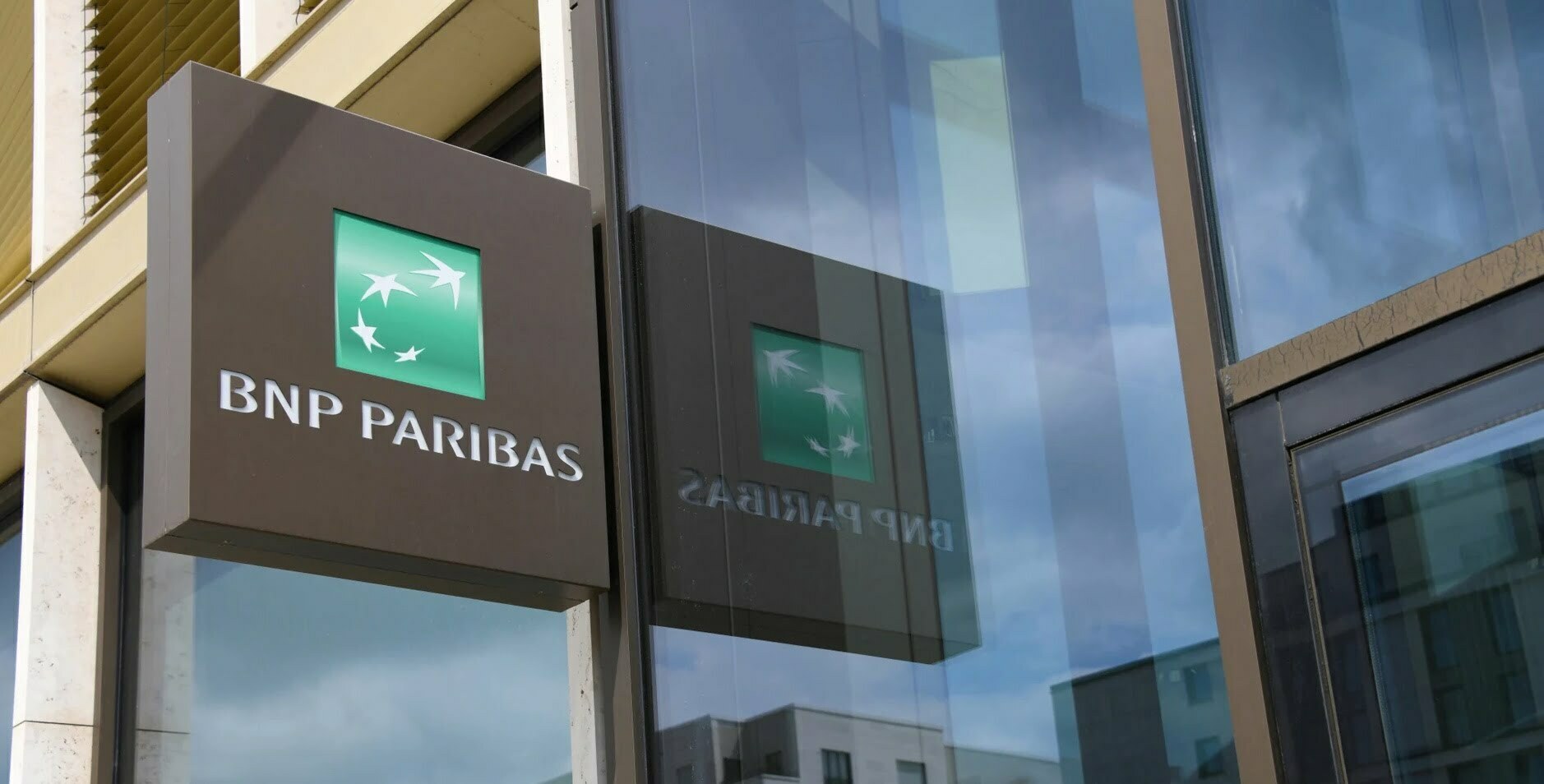 Bnp. BNP Paribas. BNP Paribas банк. BNP Paribas Fortis. BNP Paribas mobile Bank.