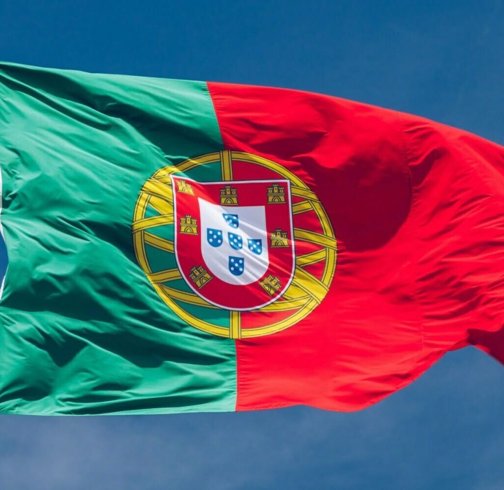 Влада Португалії запропонувала ввести прибутковий податок на криптовалюту в розмірі 28%. Інформація про це з'явилася в проєкті бюджету країни на 2023 рік.